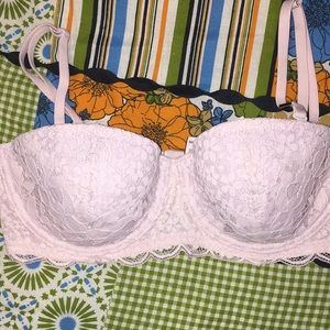 NWT Victoria’s Secret Lined Balconet 32C $44.50
